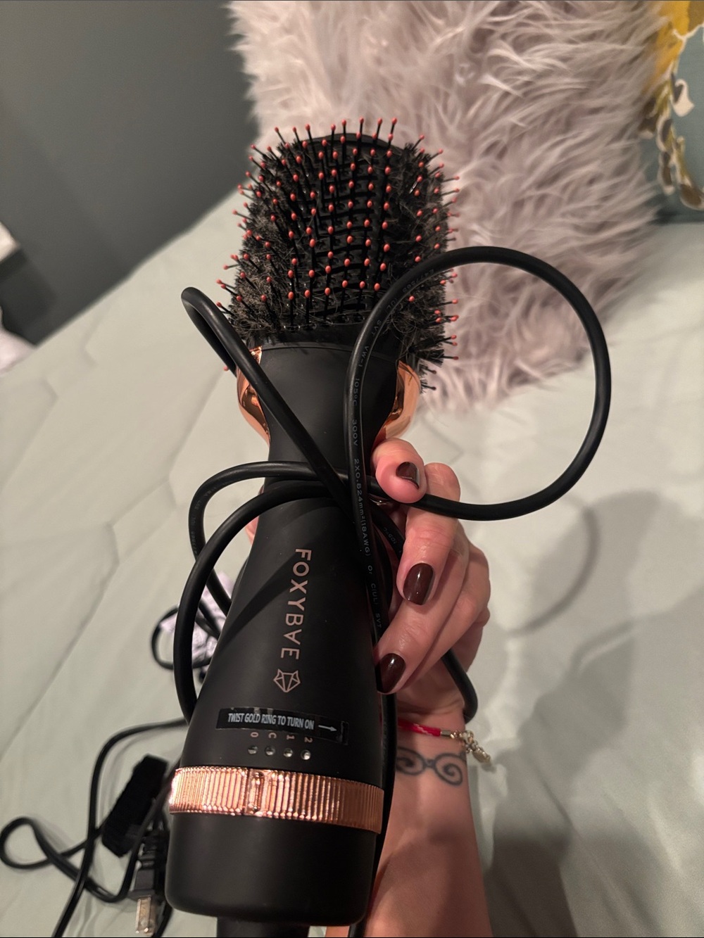 Foxy bae Hot Air Brush - Smooth & Volumize